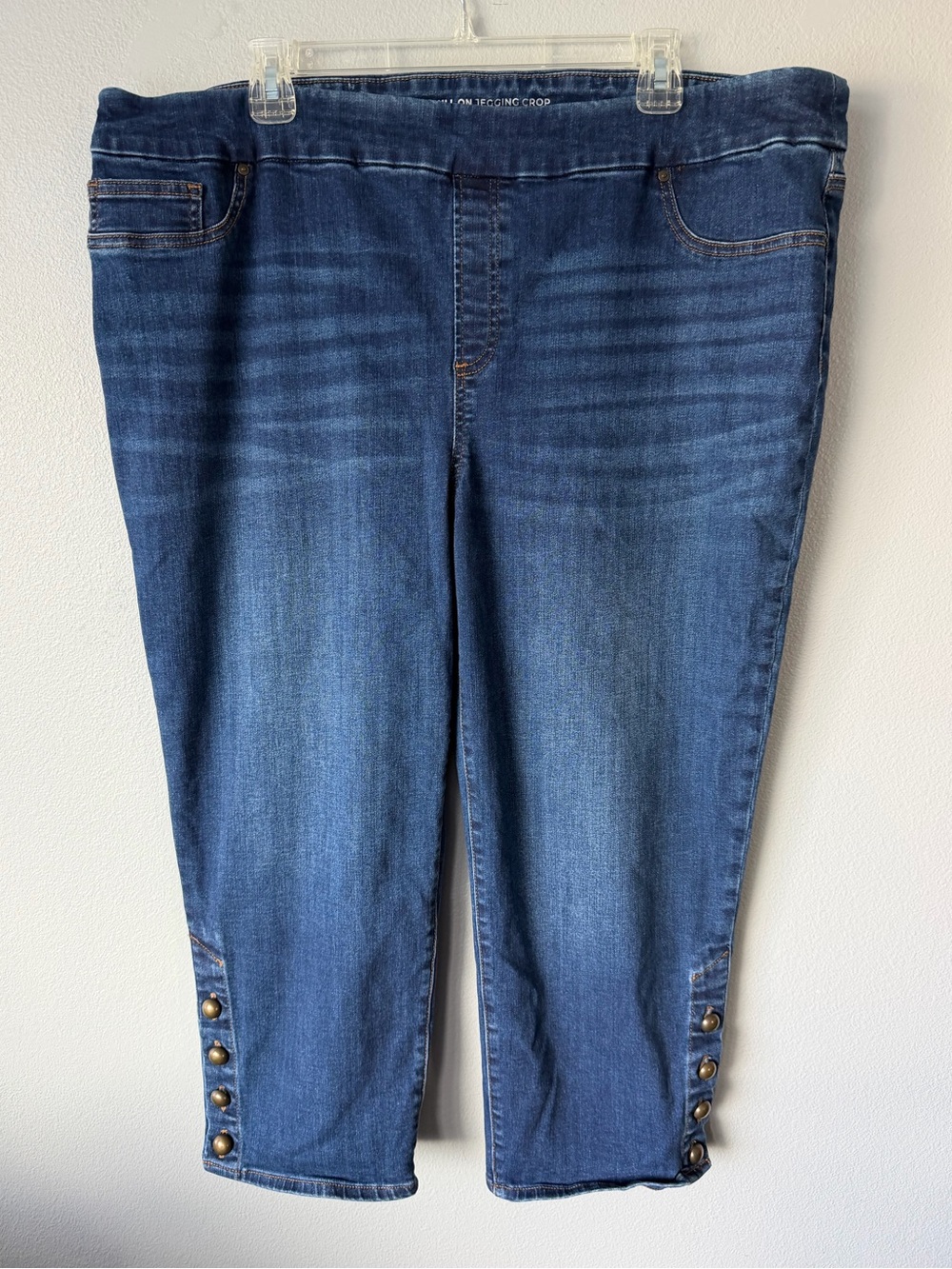 Chico’s dark blue cropped pull on jegging jeans sz 4 Women’s sz 20